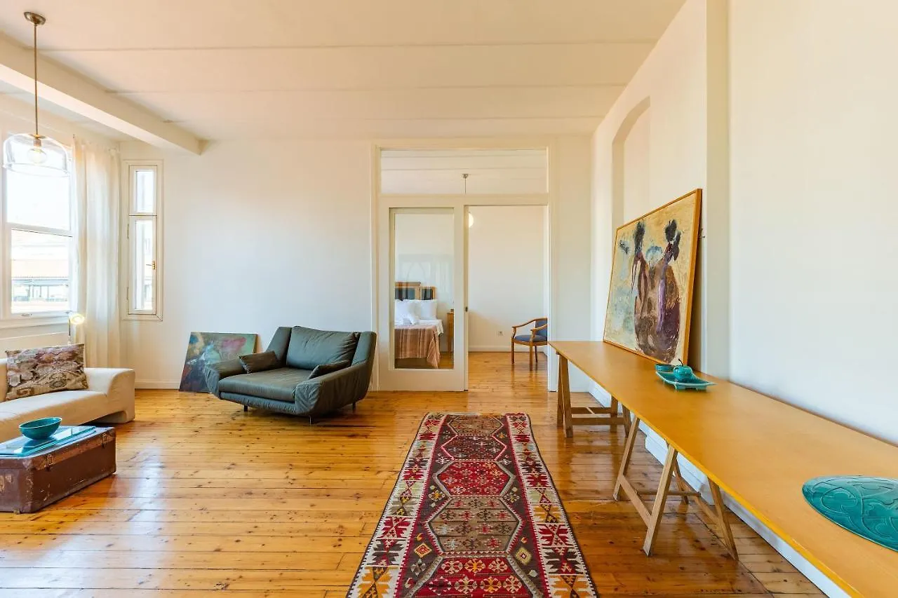 Apartman Eclectic Home Near Galata Tower In Beyoglu Isztambul